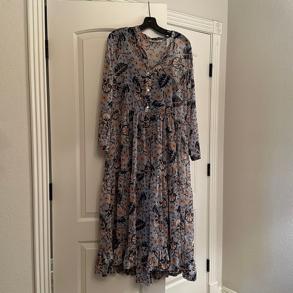 Womens Roller Rabbit Dress.